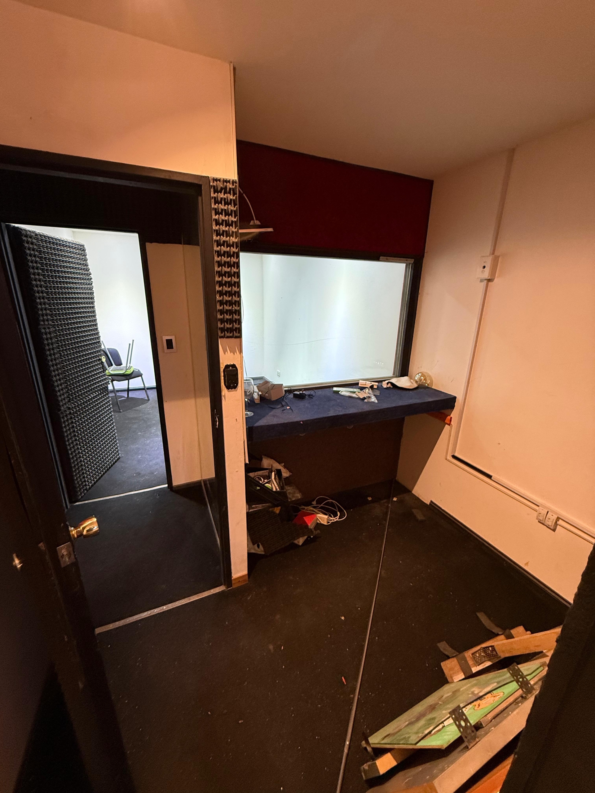 WhatsApp Image 2025-08-30 at 18.29.21 (2)